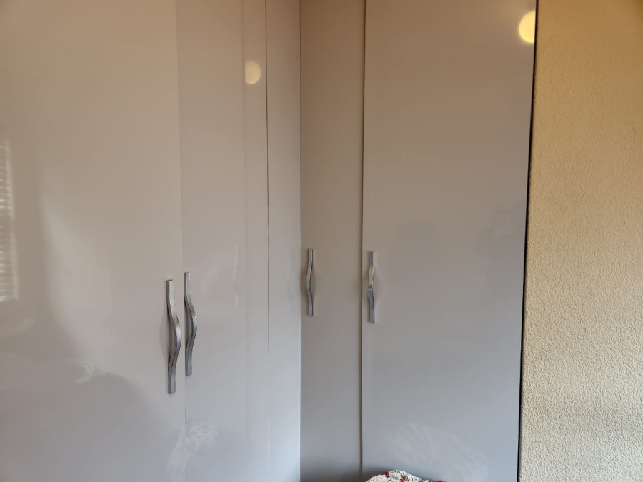 3 Bedroom Property for Sale in Ridgeway Gauteng
