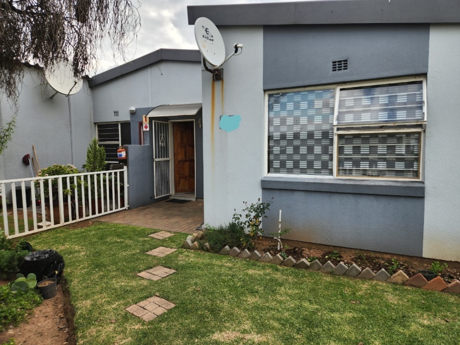 3 Bedroom Property for Sale in Ridgeway Gauteng