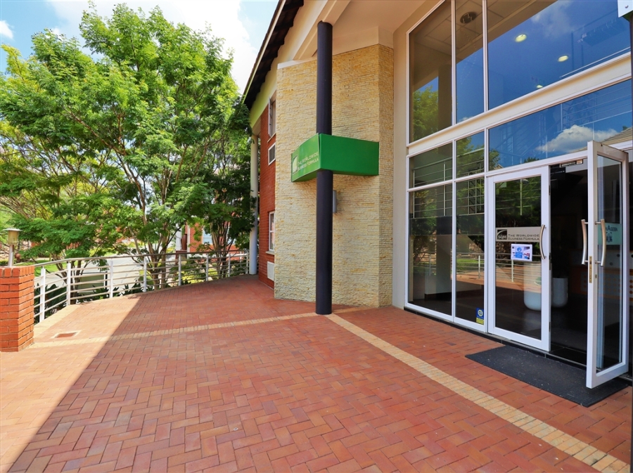 To Let Commercial Property for Rent in Fourways Gauteng