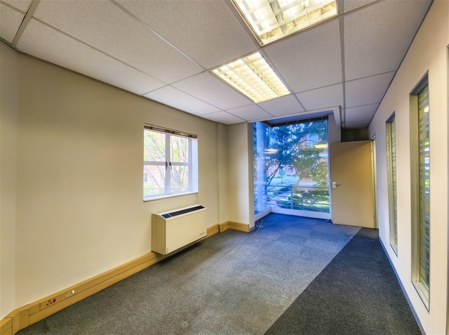 To Let Commercial Property for Rent in Fourways Gauteng