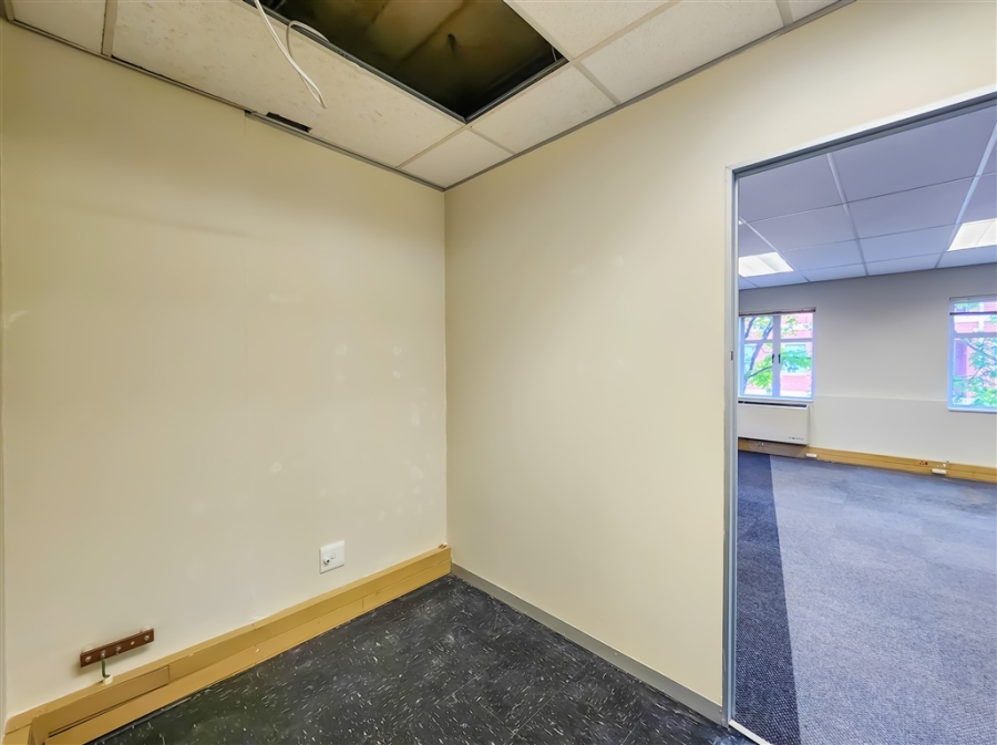 To Let Commercial Property for Rent in Fourways Gauteng