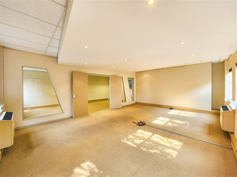 To Let Commercial Property for Rent in Fourways Gauteng