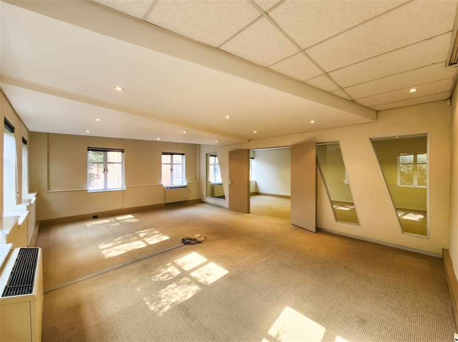 To Let Commercial Property for Rent in Fourways Gauteng