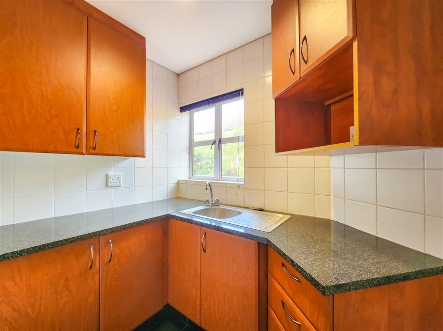 To Let Commercial Property for Rent in Fourways Gauteng