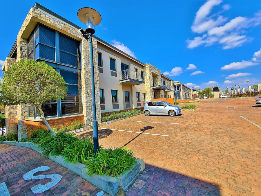 To Let Commercial Property for Rent in Fourways Gauteng