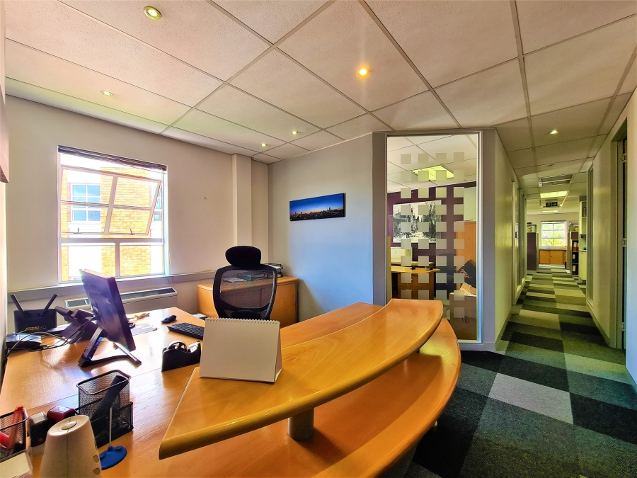 To Let Commercial Property for Rent in Fourways Gauteng
