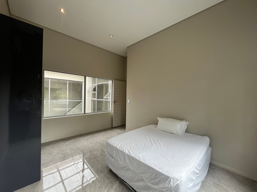 To Let 4 Bedroom Property for Rent in Hyde Park Gauteng