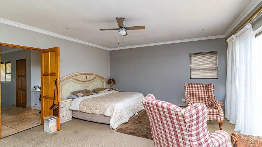3 Bedroom Property for Sale in Glen Marais Gauteng