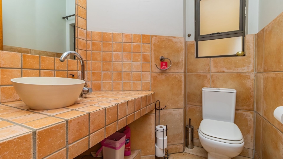 3 Bedroom Property for Sale in Glen Marais Gauteng