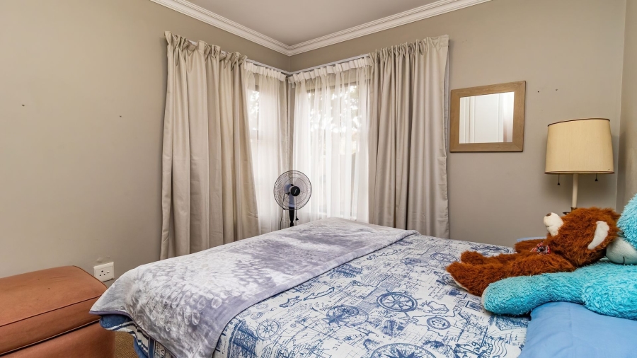 3 Bedroom Property for Sale in Glen Marais Gauteng