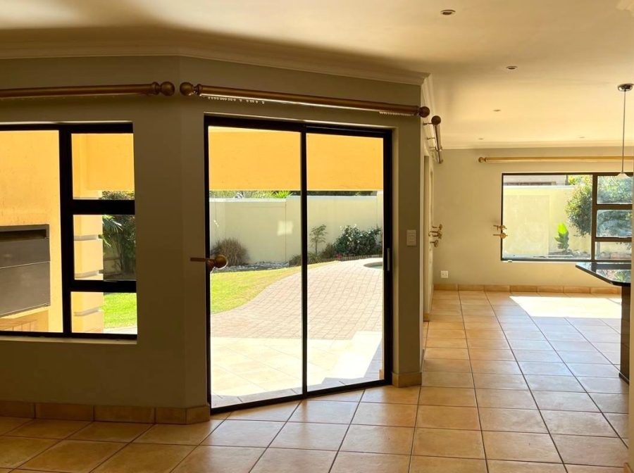 3 Bedroom Property for Sale in Glen Marais Gauteng