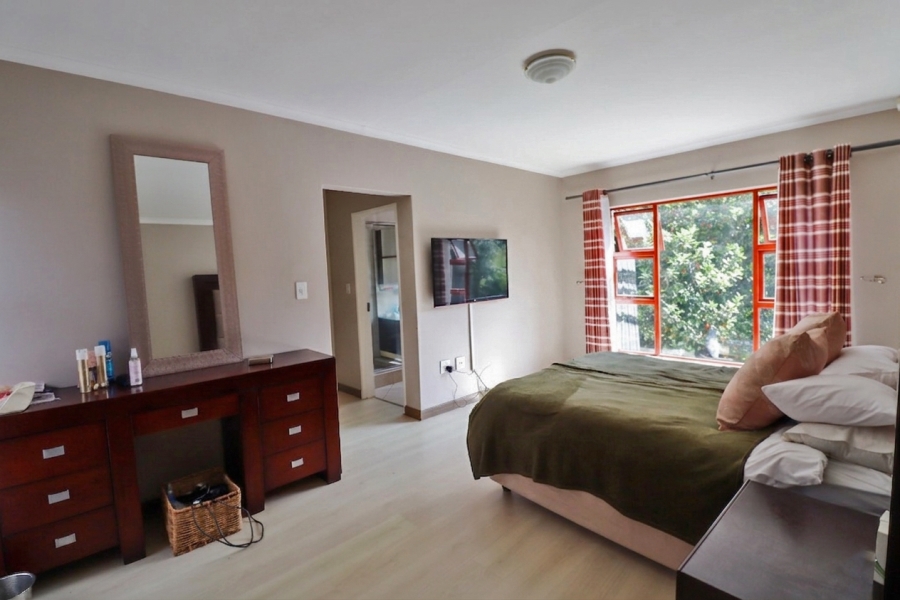 3 Bedroom Property for Sale in Bryanston Gauteng