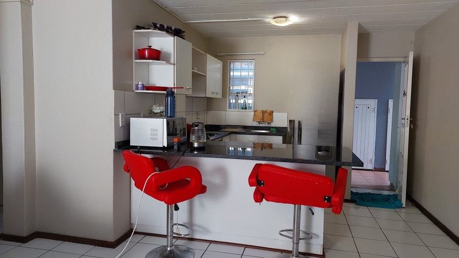 2 Bedroom Property for Sale in Morningside Gauteng