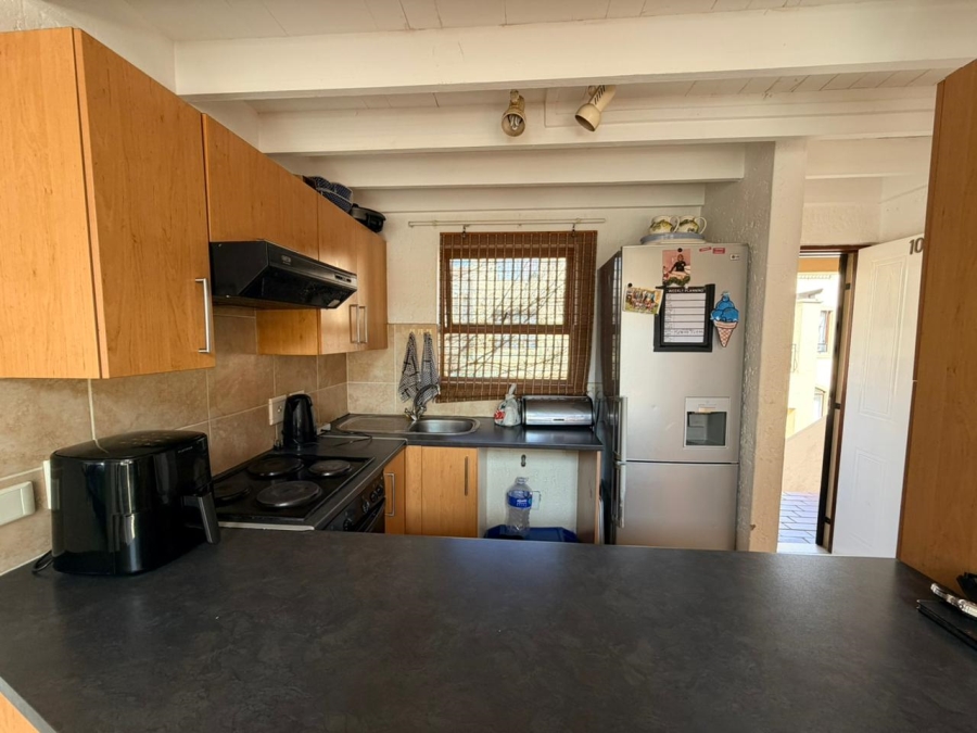 1 Bedroom Property for Sale in Lonehill Gauteng