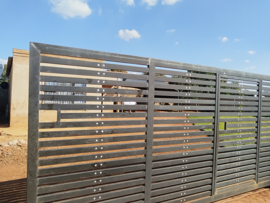 2 Bedroom Property for Sale in Soshanguve South Gauteng