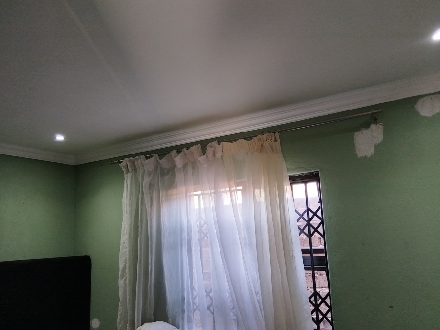 2 Bedroom Property for Sale in Soshanguve South Gauteng