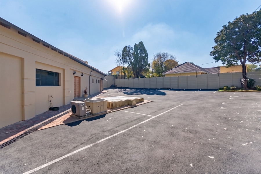 Commercial Property for Sale in Gresswold Gauteng