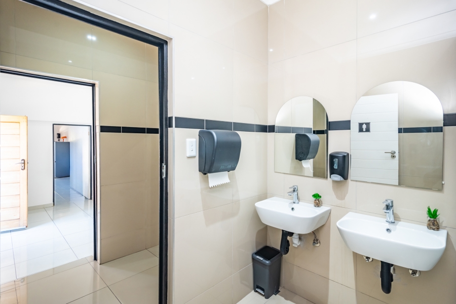 Commercial Property for Sale in Gresswold Gauteng