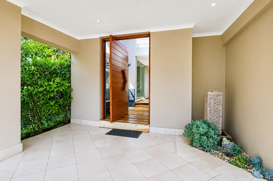 4 Bedroom Property for Sale in Blue Valley Golf Estate Gauteng