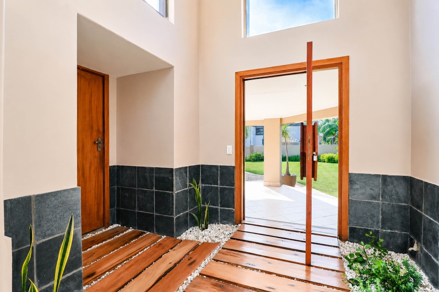 4 Bedroom Property for Sale in Blue Valley Golf Estate Gauteng