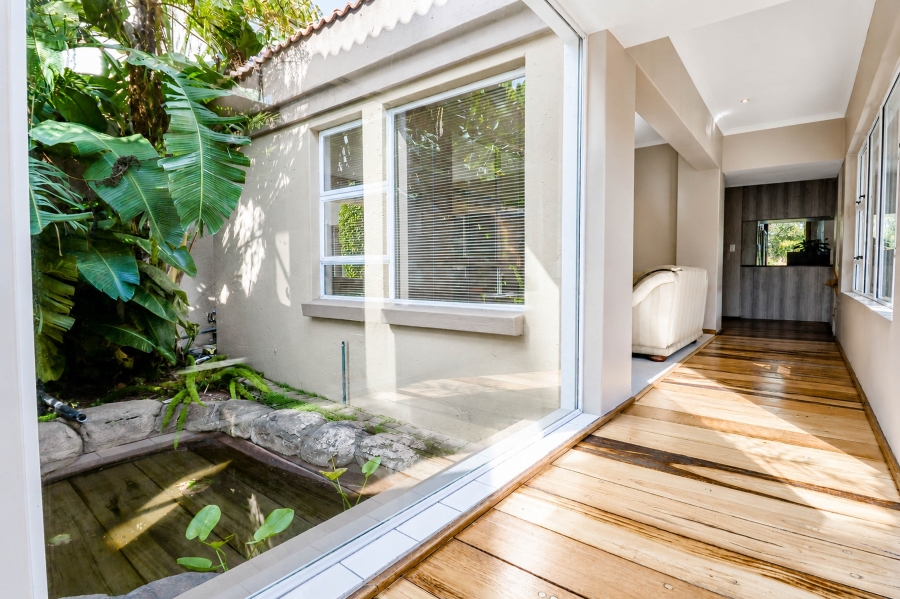 4 Bedroom Property for Sale in Blue Valley Golf Estate Gauteng