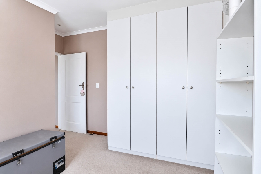 4 Bedroom Property for Sale in Blue Valley Golf Estate Gauteng