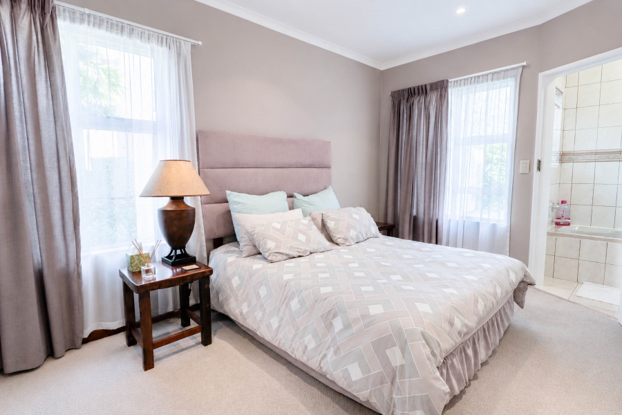 4 Bedroom Property for Sale in Blue Valley Golf Estate Gauteng