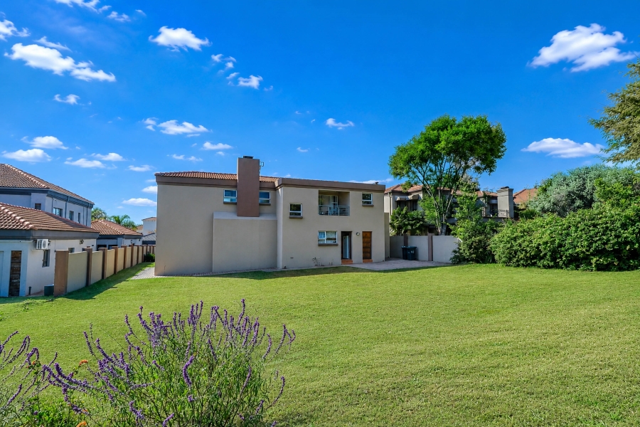 4 Bedroom Property for Sale in Blue Valley Golf Estate Gauteng