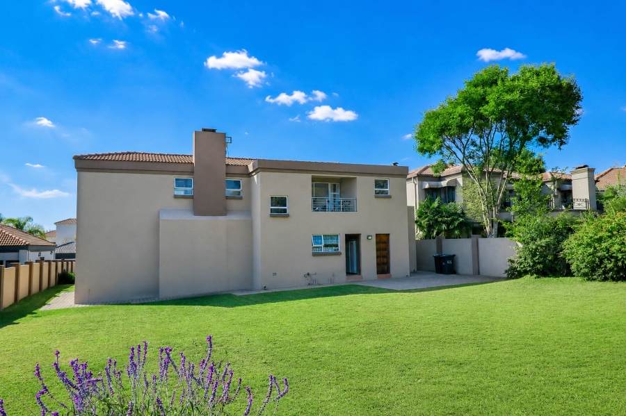 4 Bedroom Property for Sale in Blue Valley Golf Estate Gauteng