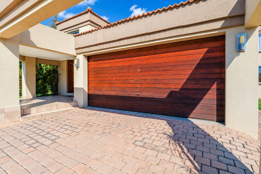 4 Bedroom Property for Sale in Blue Valley Golf Estate Gauteng