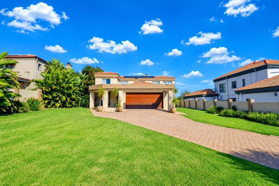 4 Bedroom Property for Sale in Blue Valley Golf Estate Gauteng