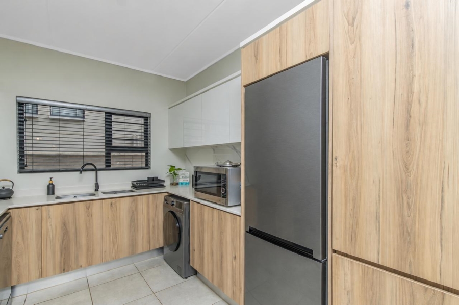 3 Bedroom Property for Sale in Waterfall Gauteng