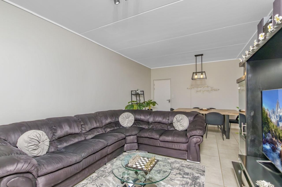 3 Bedroom Property for Sale in Waterfall Gauteng