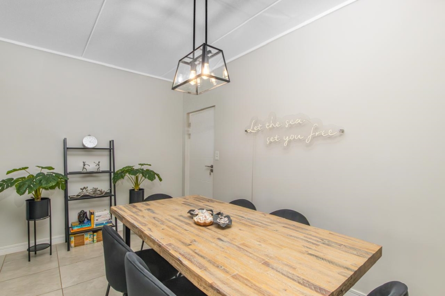 3 Bedroom Property for Sale in Waterfall Gauteng