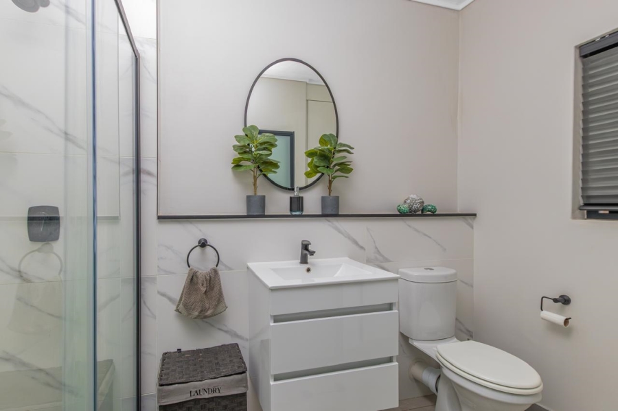 3 Bedroom Property for Sale in Waterfall Gauteng