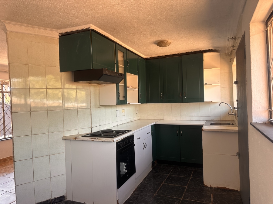 3 Bedroom Property for Sale in Soshanguve BB Gauteng