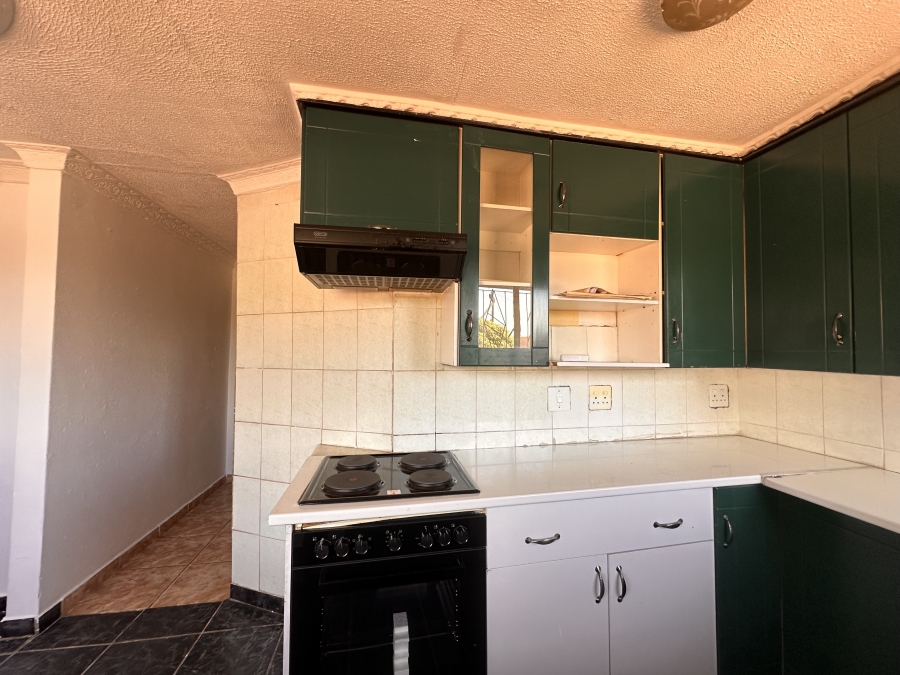 3 Bedroom Property for Sale in Soshanguve BB Gauteng