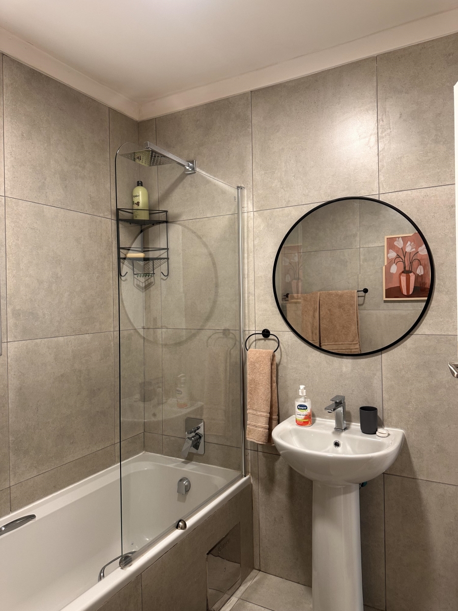 To Let 2 Bedroom Property for Rent in Magaliessig Gauteng