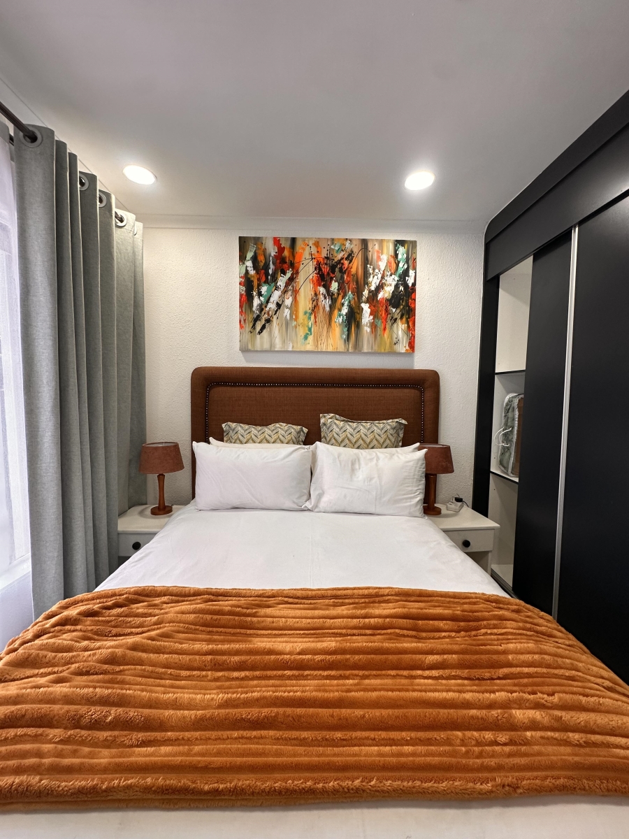 To Let 2 Bedroom Property for Rent in Magaliessig Gauteng