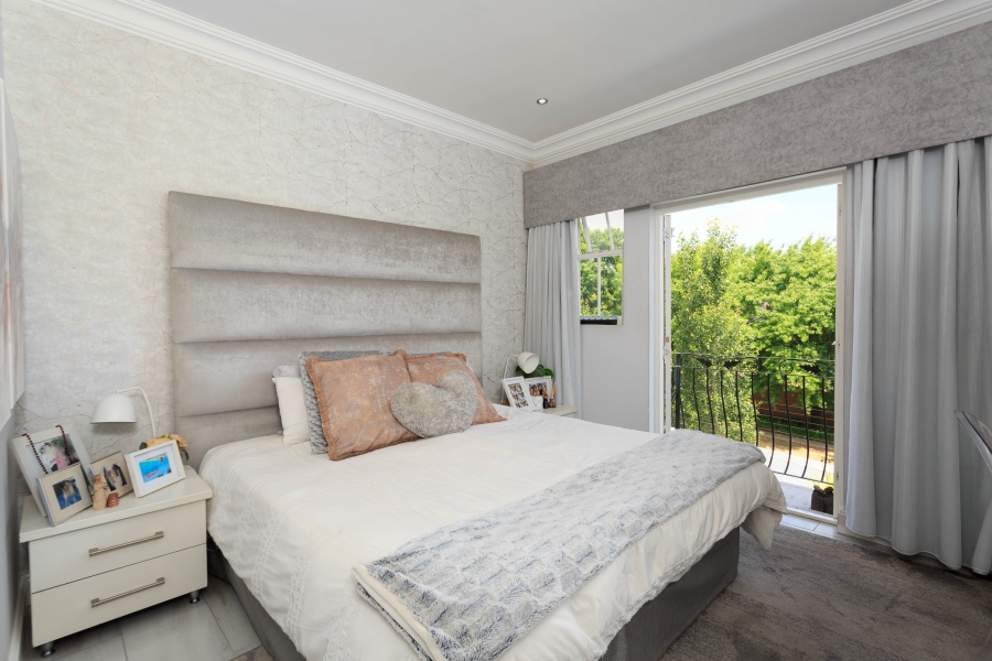 To Let 3 Bedroom Property for Rent in Bryanston Gauteng