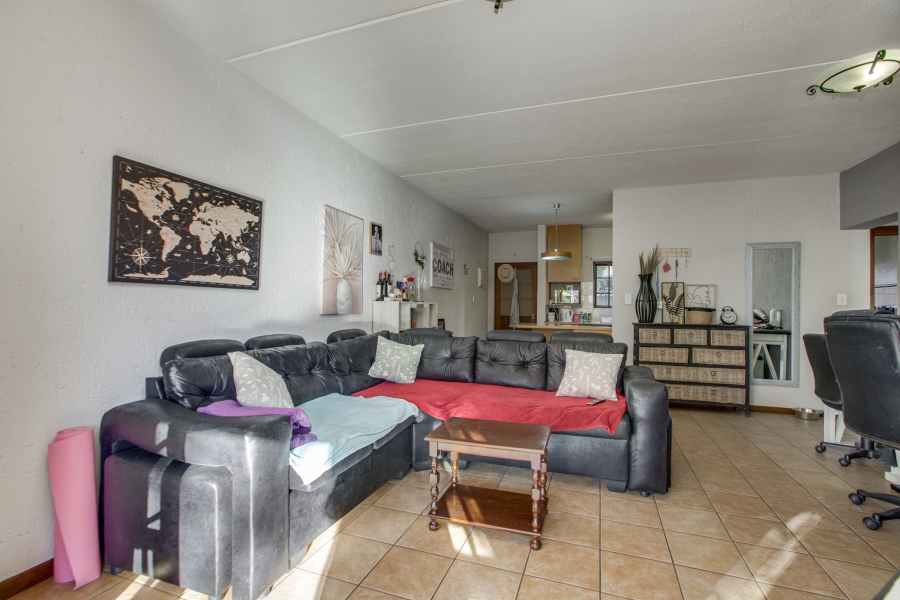 2 Bedroom Property for Sale in Paulshof Gauteng