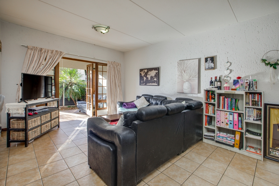 2 Bedroom Property for Sale in Paulshof Gauteng