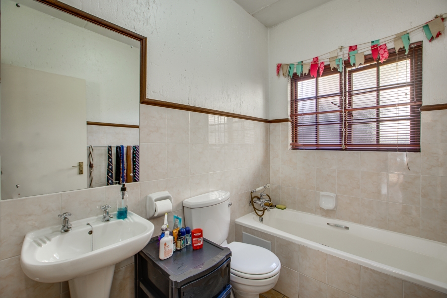 2 Bedroom Property for Sale in Paulshof Gauteng