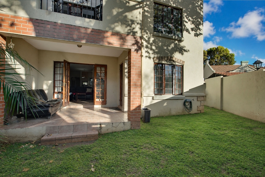 2 Bedroom Property for Sale in Paulshof Gauteng