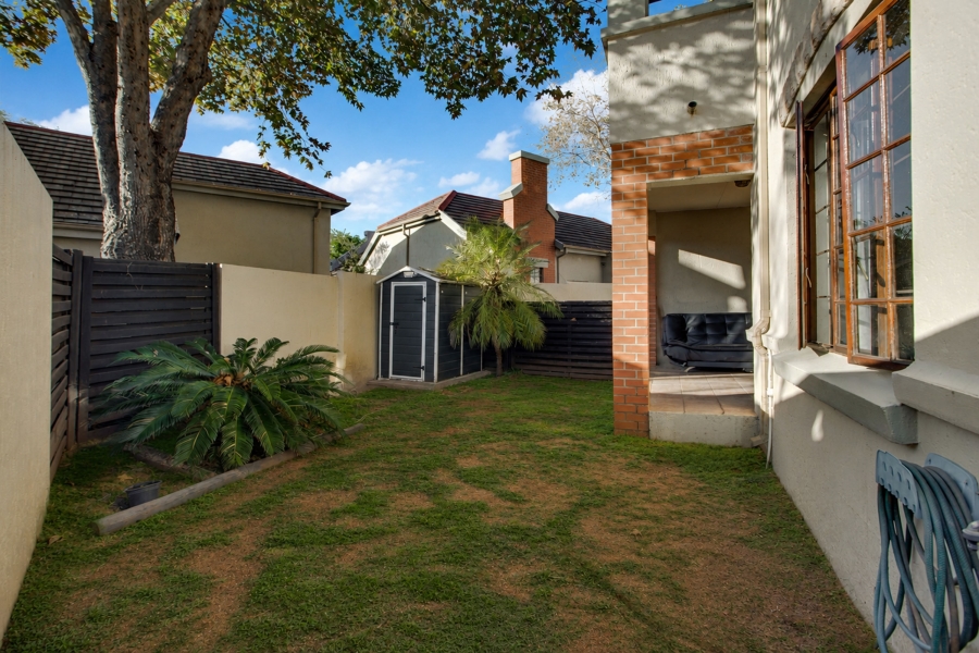 2 Bedroom Property for Sale in Paulshof Gauteng