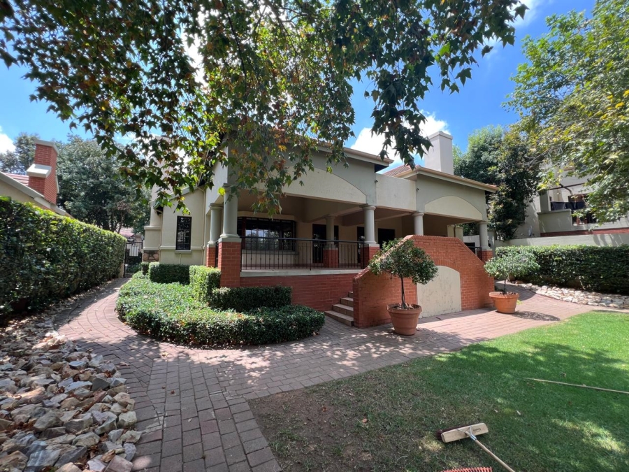 2 Bedroom Property for Sale in Paulshof Gauteng