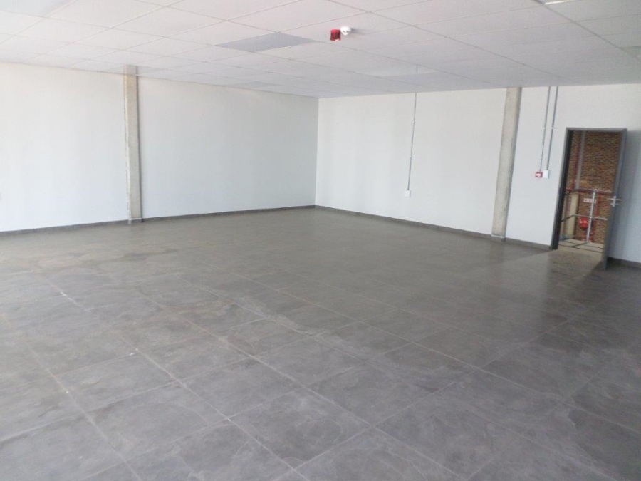 To Let Commercial Property for Rent in Lanseria Gauteng