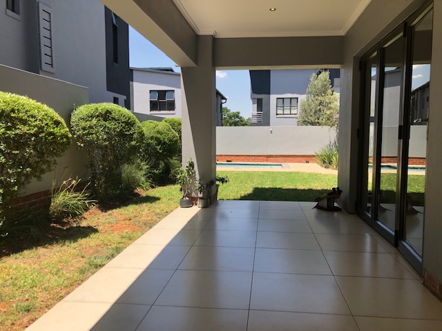 To Let 4 Bedroom Property for Rent in Bryanston East Gauteng