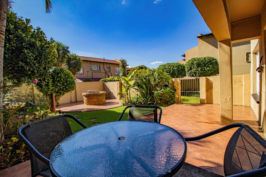 To Let 3 Bedroom Property for Rent in Edleen Gauteng