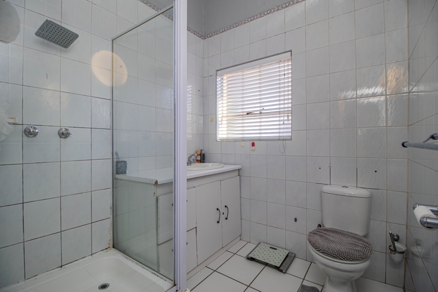 To Let 3 Bedroom Property for Rent in Edleen Gauteng